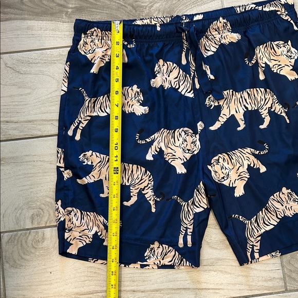 Men's Blue Tiger Print Boxers - Picture 6 of 7